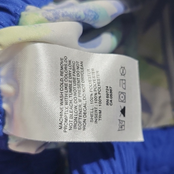 Columbia Shorts Womens Size L Omni Shield Blue White Yellow Athletic - Picture 8 of 8